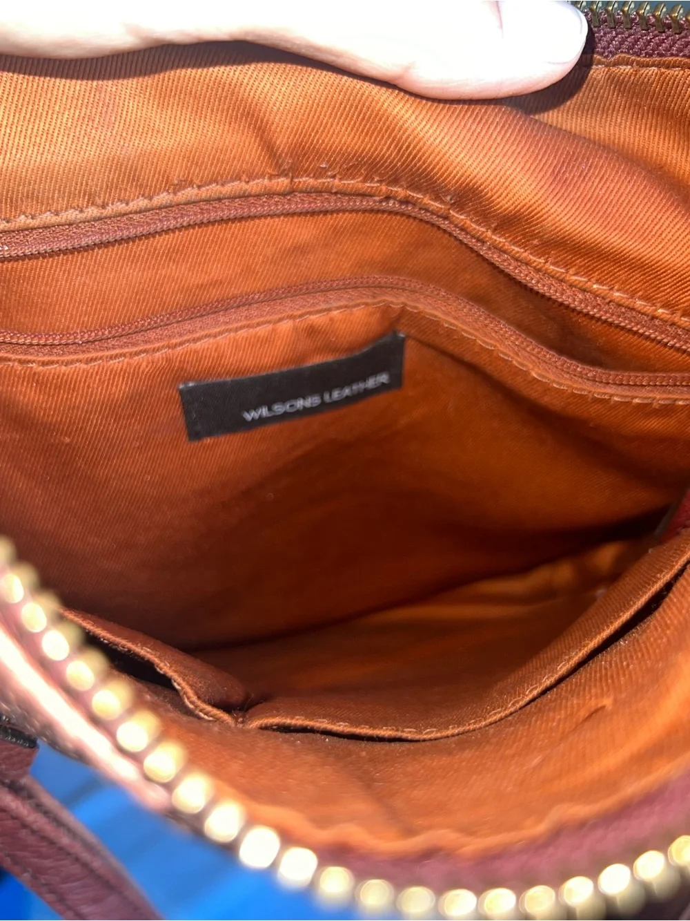 Wilson’s Leather Women's Crossbody Shoulder Bag in Burgundy